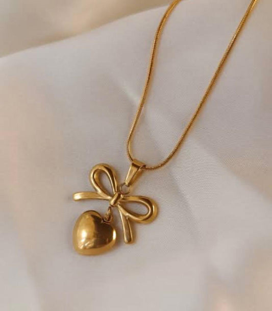 Aureline Charming Bow and Heart Dangle Snake Chain Necklace